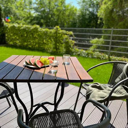 Z Garazem I Ogrodem Apartment *
