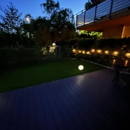 Z Garazem I Ogrodem * Kołobrzeg