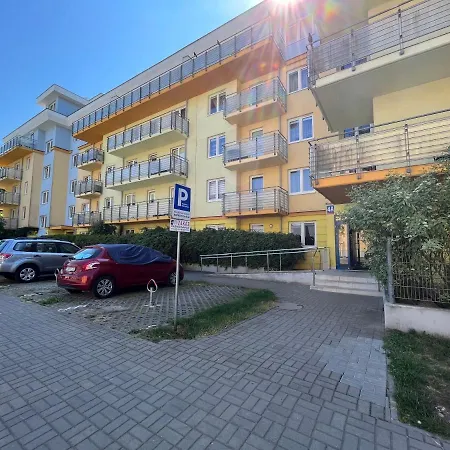 Z Garazem I Ogrodem Kołobrzeg