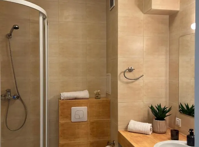 Lejlighed Z Garazem I Ogrodem Kołobrzeg