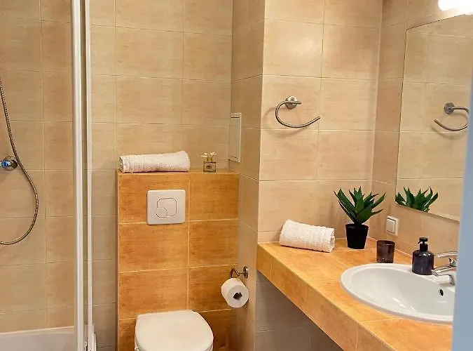 Lejlighed Z Garazem I Ogrodem Kołobrzeg